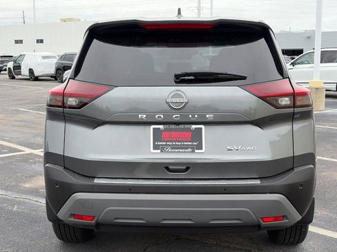 Used 2023 Nissan Rogue SV AWD/4WD image 6
