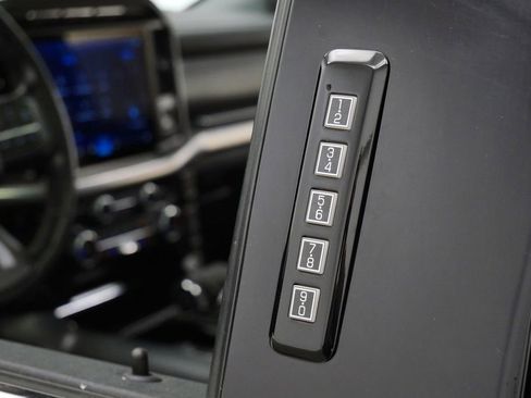 Used 2021 Ford F150 Lariat w/ Equipment Group 502A High AWD/4WD image 15