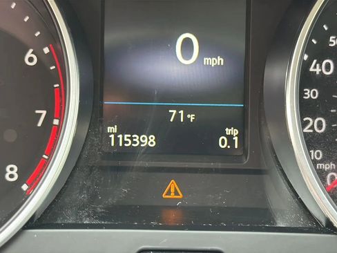 Used 2019 Volkswagen Tiguan SE AWD/4WD image 17
