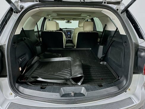 Used 2018 Ford Explorer Platinum AWD/4WD image 27