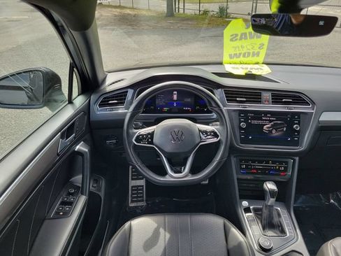 Used 2022 Volkswagen Tiguan SE R-Line AWD/4WD image 27