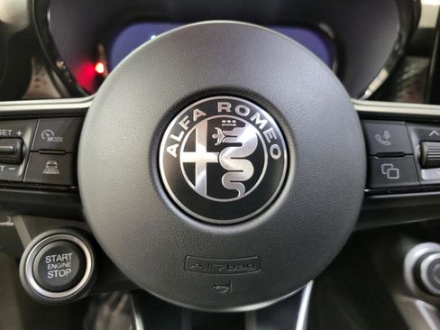 New 2025 Alfa Romeo Tonale w/ Premium Package image 52