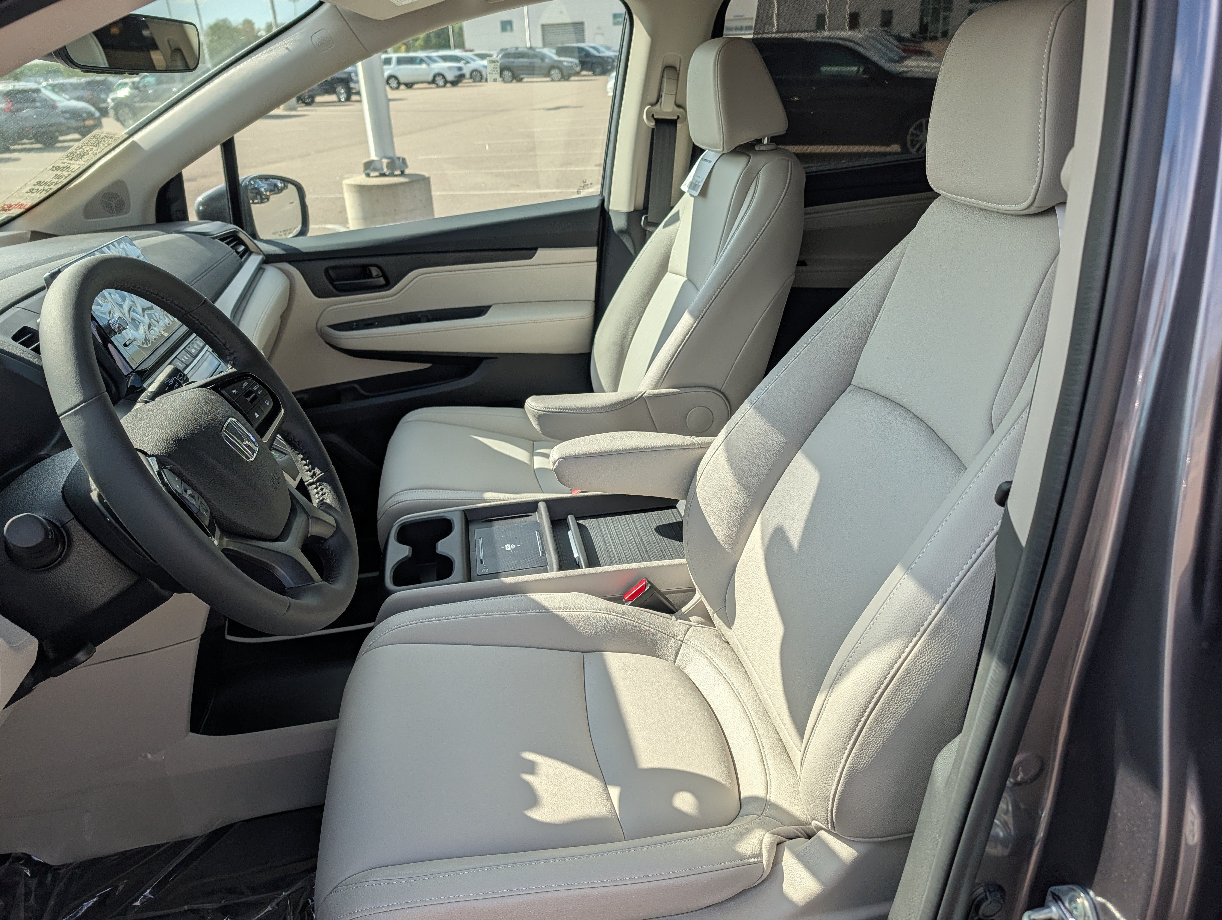 New 2026 Honda Odyssey EX-L image 5