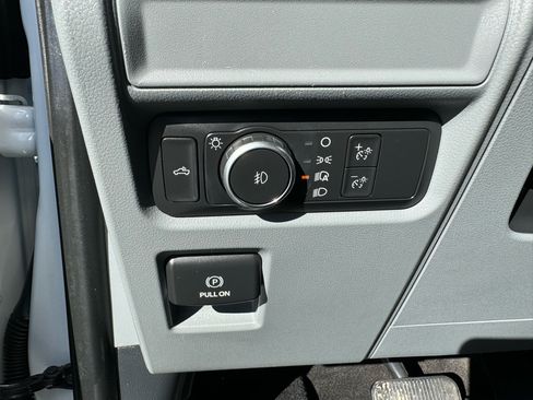 Used 2022 Ford F150 XLT w/ Trailer Tow Package image 23