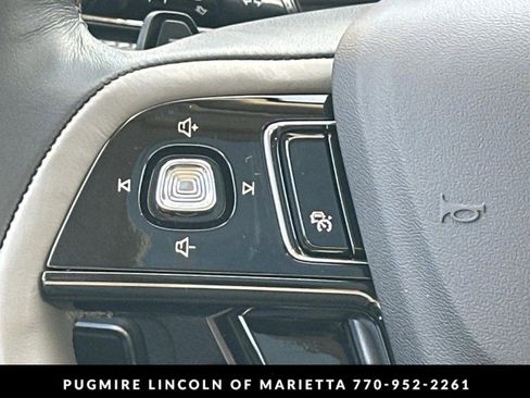 New 2026 Lincoln Corsair Grand Touring w/ Rear Removable Package Tray image 25