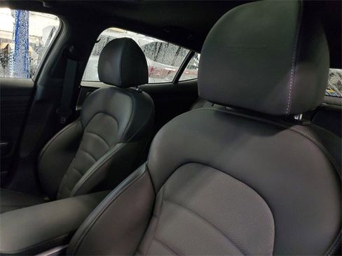 Used 2023 Kia Stinger GT2 image 20