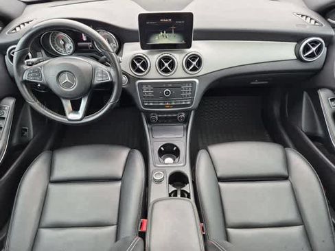 Used 2017 Mercedes-Benz GLA 250 4MATIC image 15