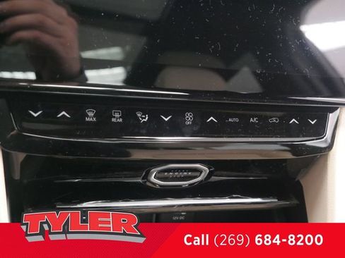 New 2026 Jeep Grand Cherokee Limited w/ Limited Altitude Package AWD/4WD image 29