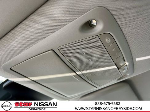 Used 2020 Nissan Rogue Sport S image 30