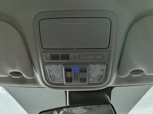 Used 2016 Honda Odyssey Touring image 24