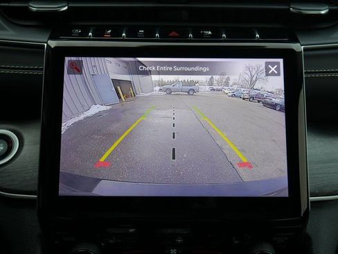 Used 2022 Jeep Grand Cherokee L Limited image 6