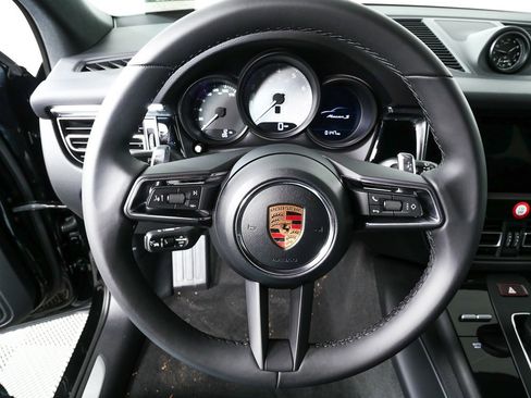 New 2026 Porsche Macan S image 9