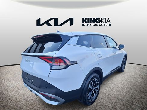 Certified 2023 Kia Sportage EX image 3