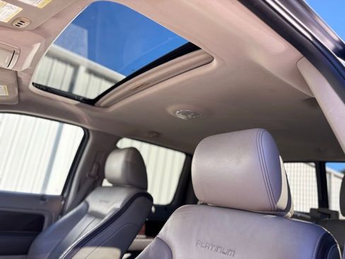 Used 2010 Ford F150 Platinum image 21