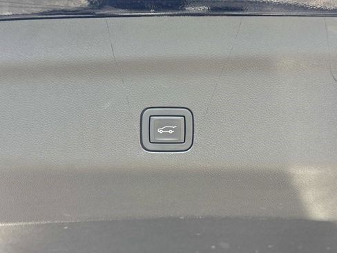 Certified 2023 Cadillac Escalade ESV Sport w/ LPO, ONYX Package image 11