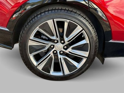 Used 2024 Cadillac Lyriq Luxury w/ LPO, Floor Liner Package image 12