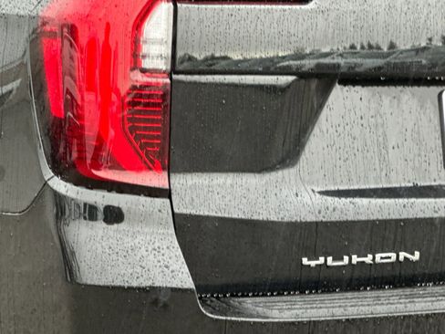 New 2026 GMC Yukon XL Elevation w/ Elevation Premium Package image 28