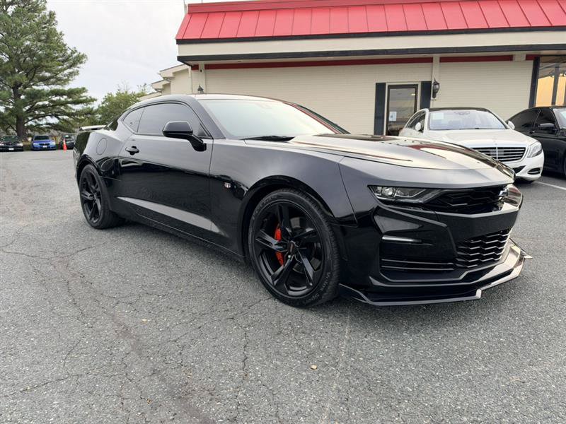Used 2021 Chevrolet Camaro SS RWD image 3