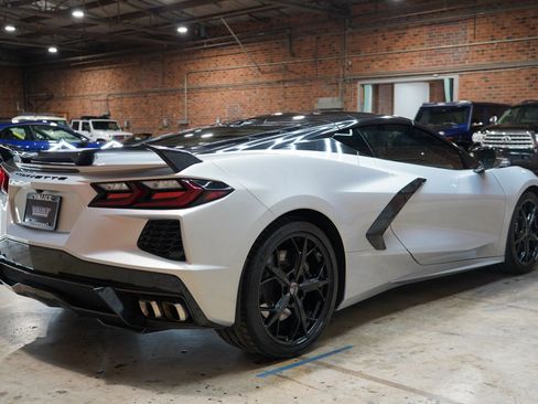 Used 2021 Chevrolet Corvette Stingray Preferred Cpe w/ 2LT image 21