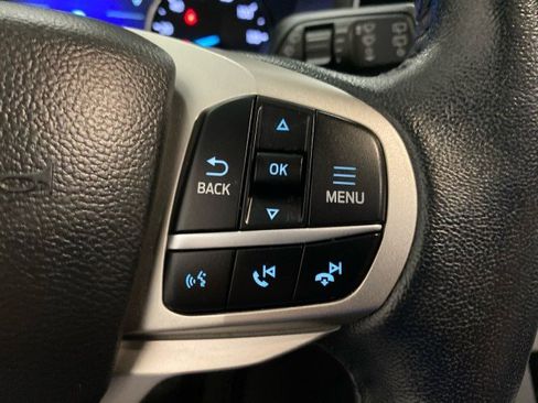 Certified 2022 Ford Explorer XLT w/ Equipment Group 202A image 22