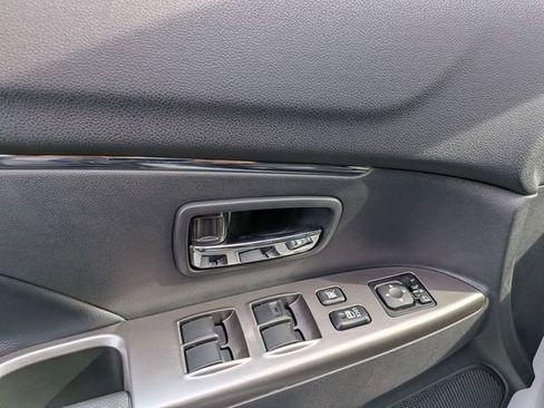 New 2026 Mitsubishi Outlander Sport SE image 12