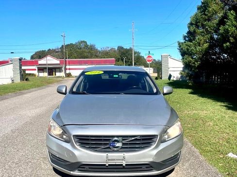 Used 2014 Volvo S60 T5 image 4