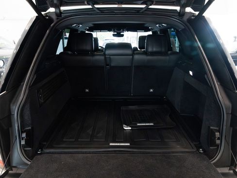 Used 2017 Land Rover Range Rover HSE AWD/4WD image 8