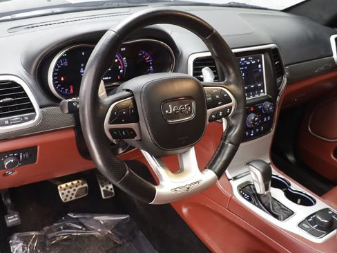 Used 2018 Jeep Grand Cherokee Trackhawk AWD/4WD image 7