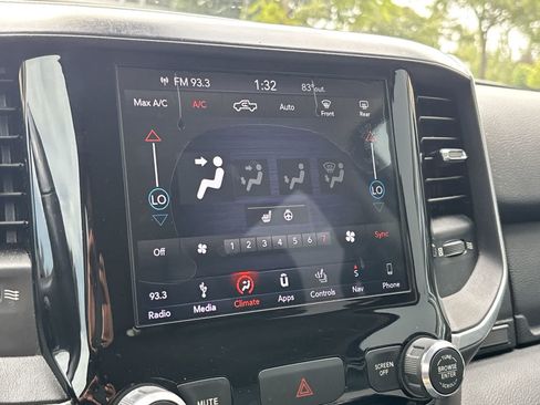 Used 2019 RAM 1500 Big Horn AWD/4WD image 16