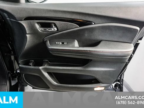 Used 2022 Honda Pilot Black Edition image 54
