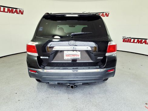 Used 2012 Toyota Highlander 4WD w/ Tech Pkg image 6