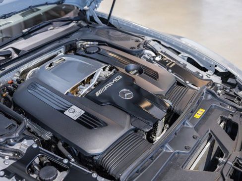 Used 2022 Mercedes-Benz SL 55 AMG 4MATIC image 20