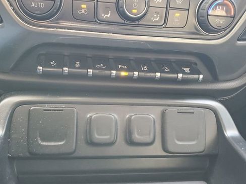 Used 2017 Chevrolet Silverado 3500 LTZ w/ Duramax Plus Package image 32