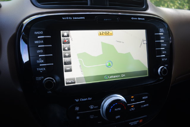 Used 2016 Kia Soul + w/ Audio Package FWD image 10
