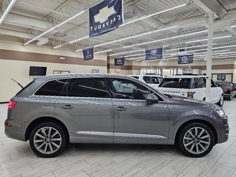 Used 2018 Audi Q7 3.0T Premium Plus w/ Premium Plus Package AWD/4WD image 6