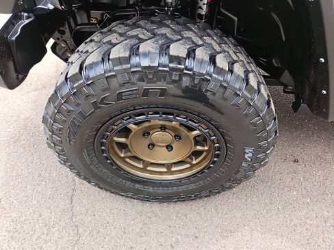 Used 2022 Jeep Gladiator Mojave AWD/4WD image 28