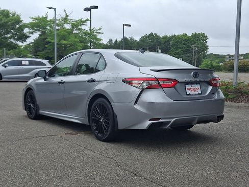 Used 2019 Toyota Camry SE FWD image 7