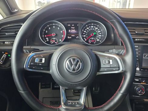 Used 2016 Volkswagen GTI SE w/ Lighting Package (SEL) image 26