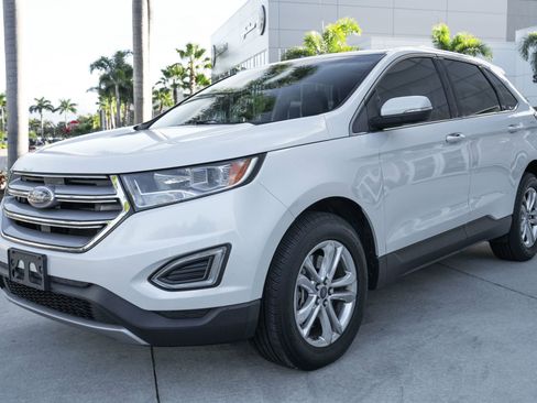 Used 2018 Ford Edge SEL w/ Equipment Group 201A image 4
