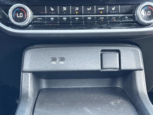 Used 2024 Honda Prologue EX image 14