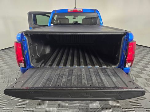 Used 2023 Chevrolet Colorado Trail Boss image 16