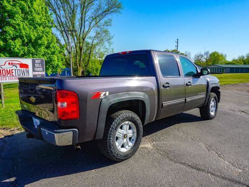 Used 2011 Chevrolet Silverado 1500 LT w/ All-Star Edition AWD/4WD image 3