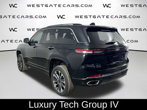 Used 2023 Jeep Grand Cherokee Overland w/ Luxury Tech Group IV image 5