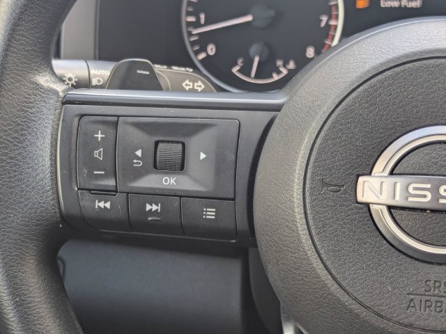 Certified 2025 Nissan Pathfinder S FWD image 19