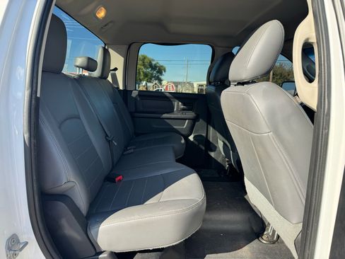 Used 2017 RAM 2500 Tradesman w/ Chrome Appearance Group image 12