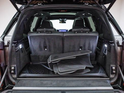 Certified 2023 BMW X7 xDrive40i w/ M Sport Package image 27