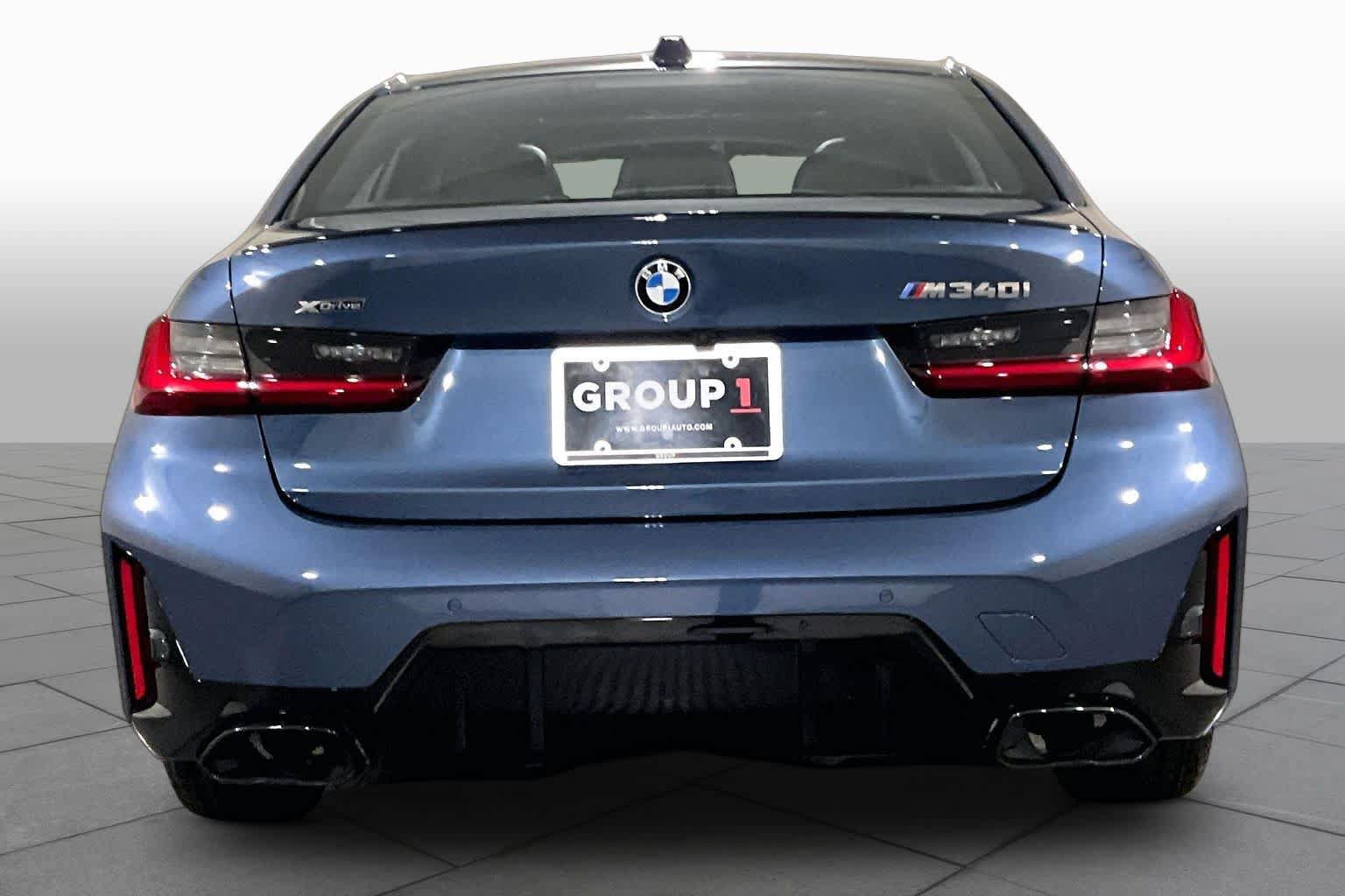 Used 2025 BMW M340i xDrive AWD/4WD image 4