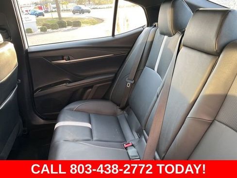 Used 2025 Toyota Camry SE w/ Convenience Package image 12