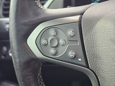 Used 2018 Chevrolet Tahoe Premier image 30