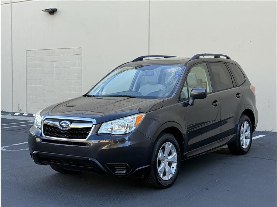 Used 2015 Subaru Forester 2.5i Premium AWD/4WD image 25